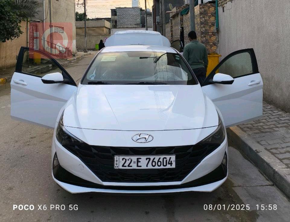 هیوندای ئەلەنترا